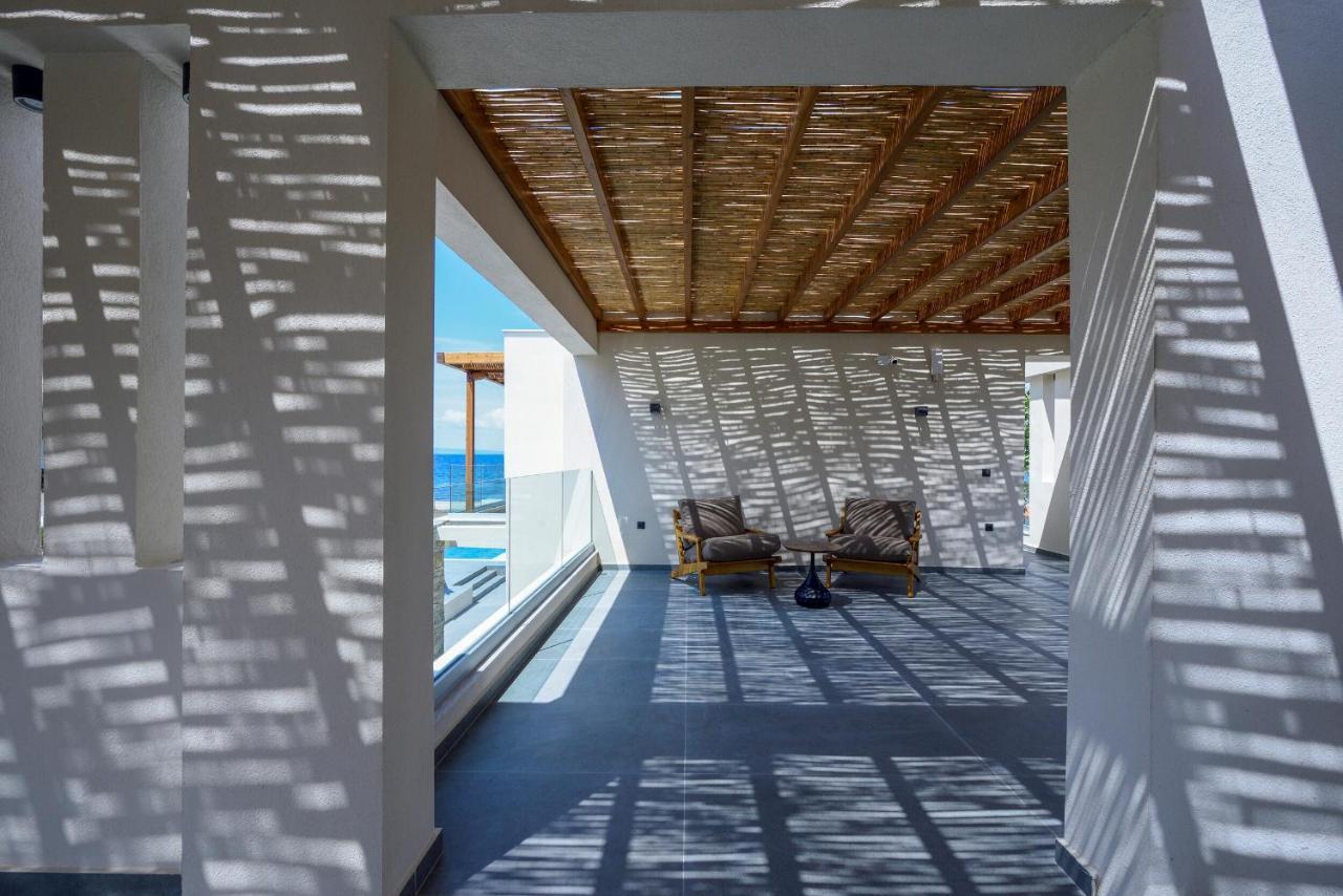 Amyntas Seafront Hotel Neos Marmaras Bagian luar foto