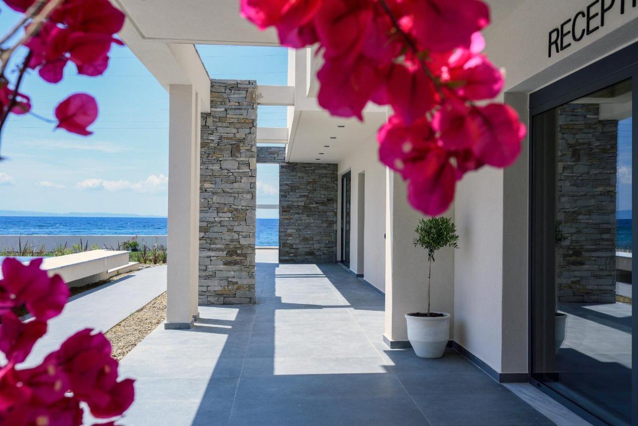 Amyntas Seafront Hotel Neos Marmaras Bagian luar foto