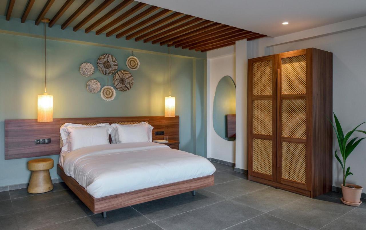 Amyntas Seafront Hotel Neos Marmaras Bagian luar foto