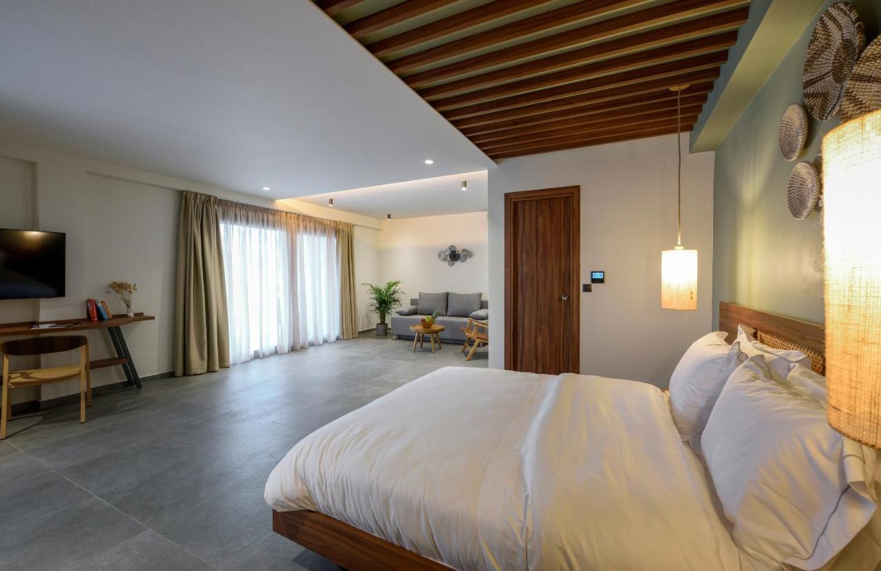 Amyntas Seafront Hotel Neos Marmaras Bagian luar foto