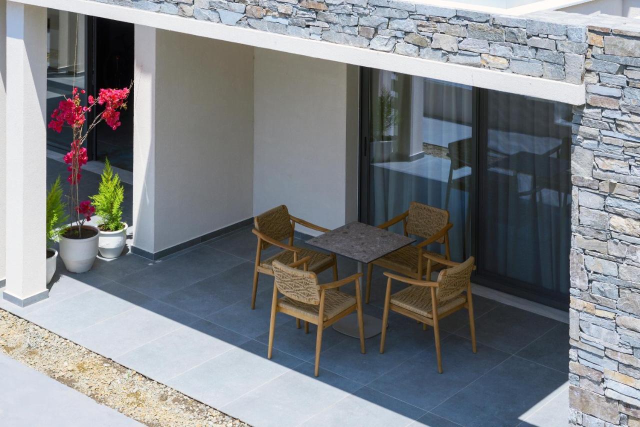 Amyntas Seafront Hotel Neos Marmaras Bagian luar foto